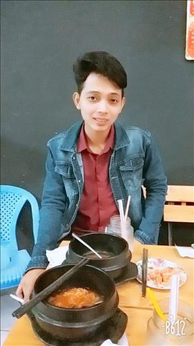 hẹn hò - Nghia Tran-Male -Age:18 - Single-TP Hồ Chí Minh-Lover - Best dating website, dating with vietnamese person, finding girlfriend, boyfriend.