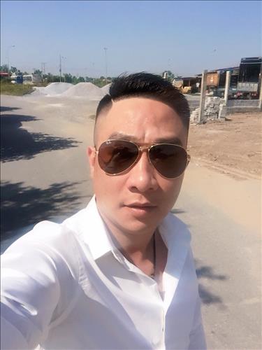 hẹn hò - Trần việt Trung-Male -Age:42 - Single-Thái Bình-Lover - Best dating website, dating with vietnamese person, finding girlfriend, boyfriend.