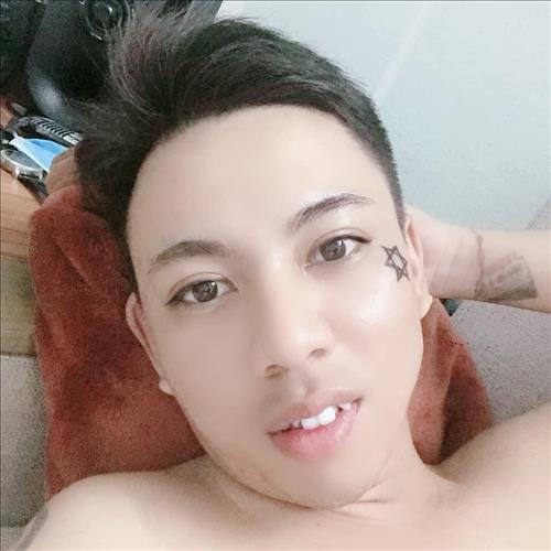 hẹn hò - Hùng Sơn-Male -Age:27 - Single-TP Hồ Chí Minh-Lover - Best dating website, dating with vietnamese person, finding girlfriend, boyfriend.