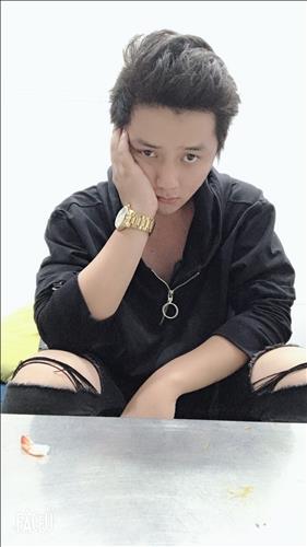 hẹn hò - Minh Quang Lê-Male -Age:24 - Single-TP Hồ Chí Minh-Lover - Best dating website, dating with vietnamese person, finding girlfriend, boyfriend.