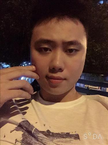 hẹn hò - Hoàng Em-Male -Age:24 - Single-TP Hồ Chí Minh-Lover - Best dating website, dating with vietnamese person, finding girlfriend, boyfriend.