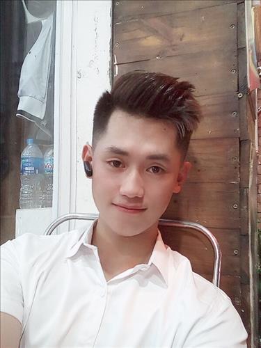 hẹn hò - boy to khỏe-Male -Age:22 - Single-TP Hồ Chí Minh-Short Term - Best dating website, dating with vietnamese person, finding girlfriend, boyfriend.