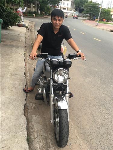 hẹn hò - Luan Tran Minh-Male -Age:25 - Single-TP Hồ Chí Minh-Lover - Best dating website, dating with vietnamese person, finding girlfriend, boyfriend.