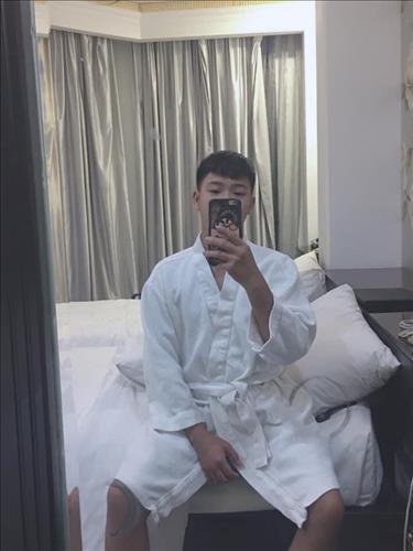 hẹn hò - Hoài Nguyễn-Male -Age:22 - Single-TP Hồ Chí Minh-Confidential Friend - Best dating website, dating with vietnamese person, finding girlfriend, boyfriend.