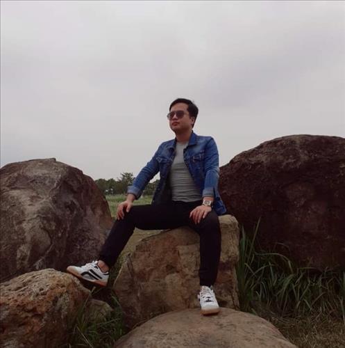 hẹn hò - Quốc Huy-Male -Age:25 - Single-Hà Nội-Confidential Friend - Best dating website, dating with vietnamese person, finding girlfriend, boyfriend.