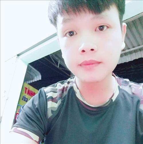 hẹn hò - Hoàng ngọc Minh-Male -Age:26 - Single-Bình Dương-Lover - Best dating website, dating with vietnamese person, finding girlfriend, boyfriend.