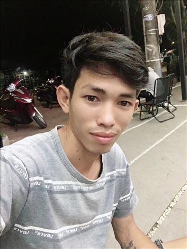 hẹn hò - Trí lê-Male -Age:18 - Divorce-TP Hồ Chí Minh-Lover - Best dating website, dating with vietnamese person, finding girlfriend, boyfriend.