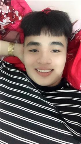 hẹn hò - Đào Văn Trưởng-Male -Age:22 - Single-TP Hồ Chí Minh-Lover - Best dating website, dating with vietnamese person, finding girlfriend, boyfriend.