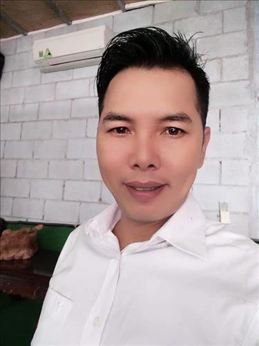 Nam Trần