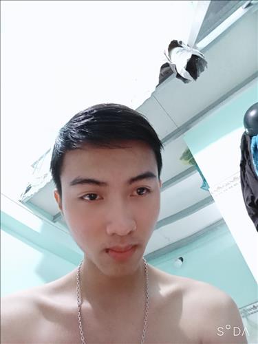 hẹn hò - long-Male -Age:18 - Single--Lover - Best dating website, dating with vietnamese person, finding girlfriend, boyfriend.