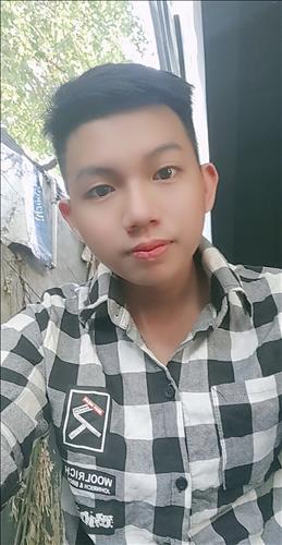 hẹn hò - Thiện Đặng-Male -Age:18 - Single-TP Hồ Chí Minh-Lover - Best dating website, dating with vietnamese person, finding girlfriend, boyfriend.