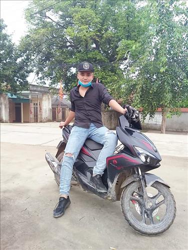 hẹn hò - Do Ngovan-Male -Age:24 - Single-Hà Nội-Lover - Best dating website, dating with vietnamese person, finding girlfriend, boyfriend.