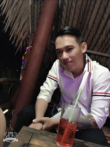 hẹn hò - Trần Quân-Male -Age:26 - Single--Lover - Best dating website, dating with vietnamese person, finding girlfriend, boyfriend.