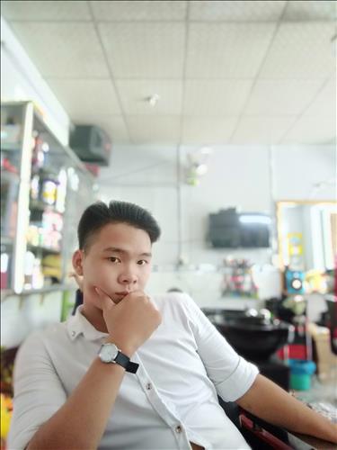 hẹn hò - Phúc Nguyễn-Male -Age:18 - Single-TP Hồ Chí Minh-Lover - Best dating website, dating with vietnamese person, finding girlfriend, boyfriend.