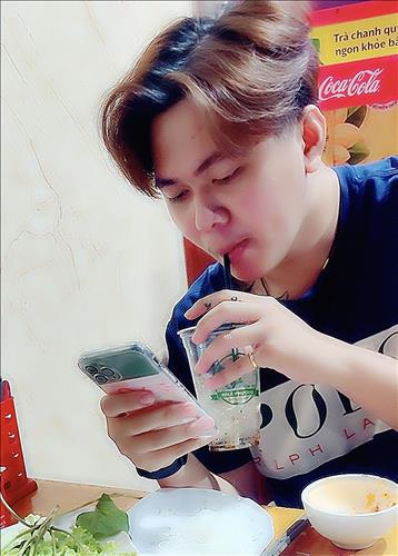 hẹn hò - Thành Nguyễn-Male -Age:24 - Single-Bình Dương-Confidential Friend - Best dating website, dating with vietnamese person, finding girlfriend, boyfriend.