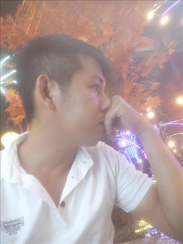 hẹn hò - Tỏi Củ-Male -Age:30 - Married-TP Hồ Chí Minh-Lover - Best dating website, dating with vietnamese person, finding girlfriend, boyfriend.