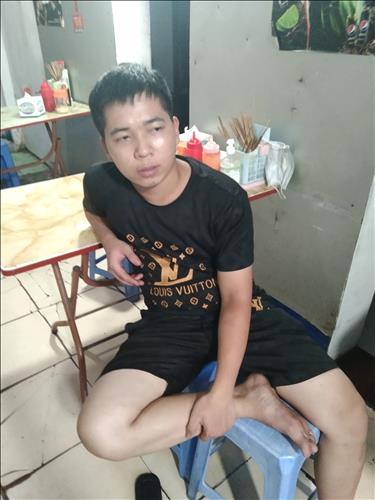 hẹn hò - Nguyễn Tuấn Dũng-Male -Age:19 - Single-Nam Định-Lover - Best dating website, dating with vietnamese person, finding girlfriend, boyfriend.