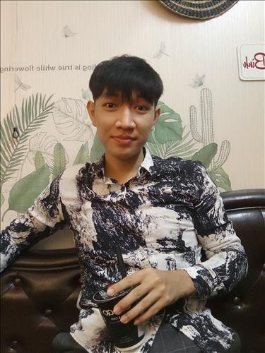hẹn hò - Tùng Teng-Male -Age:26 - Single-Thái Bình-Lover - Best dating website, dating with vietnamese person, finding girlfriend, boyfriend.