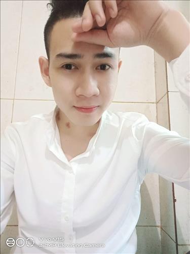 hẹn hò - Tỏi-Male -Age:25 - Single-TP Hồ Chí Minh-Short Term - Best dating website, dating with vietnamese person, finding girlfriend, boyfriend.