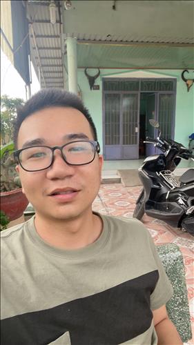 hẹn hò - Tấn Lê Thanh-Male -Age:26 - Single-Bình Dương-Lover - Best dating website, dating with vietnamese person, finding girlfriend, boyfriend.