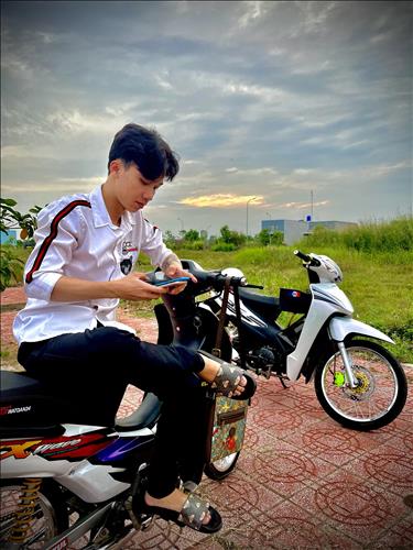 hẹn hò - Phúc Đỗ Hoàng-Male -Age:22 - Single-TP Hồ Chí Minh-Confidential Friend - Best dating website, dating with vietnamese person, finding girlfriend, boyfriend.