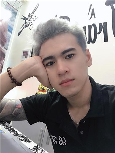 hẹn hò - Duy Long-Male -Age:18 - Single-TP Hồ Chí Minh-Lover - Best dating website, dating with vietnamese person, finding girlfriend, boyfriend.