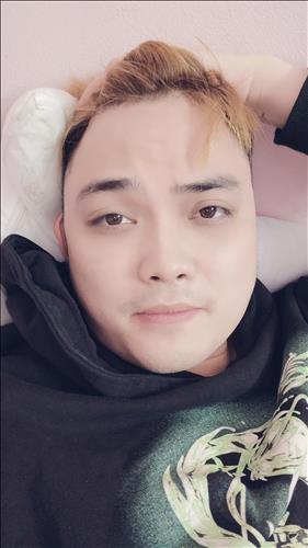hẹn hò - Người lạ-Male -Age:18 - Single-Hà Nội-Confidential Friend - Best dating website, dating with vietnamese person, finding girlfriend, boyfriend.