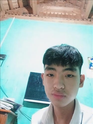 hẹn hò - Dương Quốc Vượng -Male -Age:18 - Single--Lover - Best dating website, dating with vietnamese person, finding girlfriend, boyfriend.