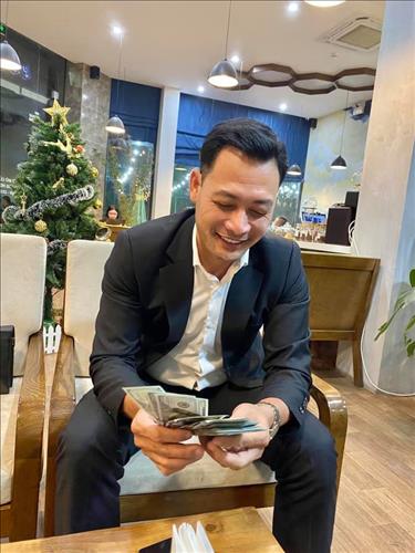 hẹn hò - lâm hào trần-Male -Age:42 - Single--Lover - Best dating website, dating with vietnamese person, finding girlfriend, boyfriend.