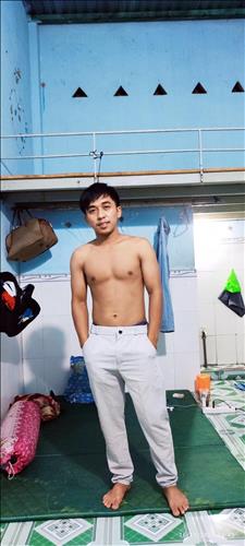 hẹn hò - roy-Male -Age:24 - Single-Đăk Lăk-Confidential Friend - Best dating website, dating with vietnamese person, finding girlfriend, boyfriend.
