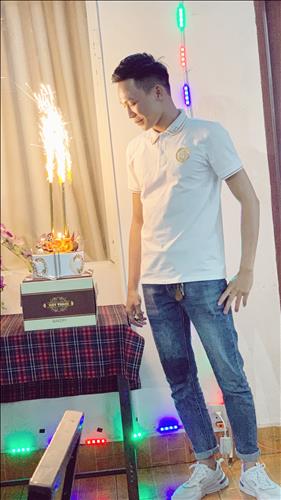 hẹn hò - Trí Hùng-Male -Age:26 - Single-TP Hồ Chí Minh-Confidential Friend - Best dating website, dating with vietnamese person, finding girlfriend, boyfriend.