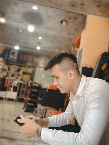 hẹn hò - Giang Truong-Male -Age:18 - Single-TP Hồ Chí Minh-Lover - Best dating website, dating with vietnamese person, finding girlfriend, boyfriend.