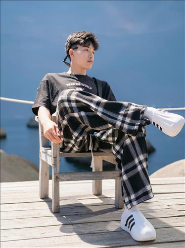 hẹn hò - Tường Trương (ROM)-Nam -Tuổi:22 - Độc thân-TP Hồ Chí Minh-Người yêu lâu dài