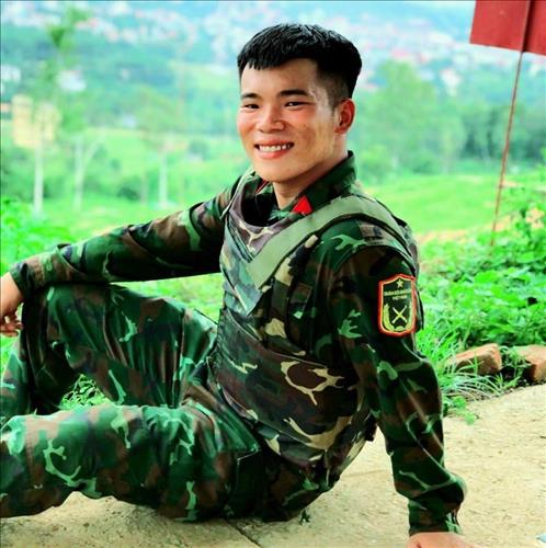 hẹn hò - Tùng Trần-Male -Age:24 - Single-TP Hồ Chí Minh-Lover - Best dating website, dating with vietnamese person, finding girlfriend, boyfriend.