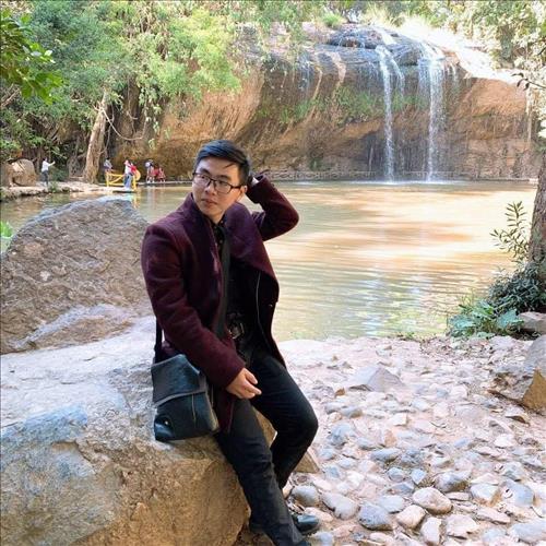 hẹn hò - Hùng Việt-Male -Age:18 - Single-TP Hồ Chí Minh-Lover - Best dating website, dating with vietnamese person, finding girlfriend, boyfriend.