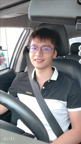 hẹn hò - Tran-Male -Age:18 - Single-TP Hồ Chí Minh-Lover - Best dating website, dating with vietnamese person, finding girlfriend, boyfriend.