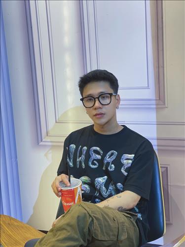 hẹn hò - jhau-Male -Age:24 - Single-TP Hồ Chí Minh-Confidential Friend - Best dating website, dating with vietnamese person, finding girlfriend, boyfriend.