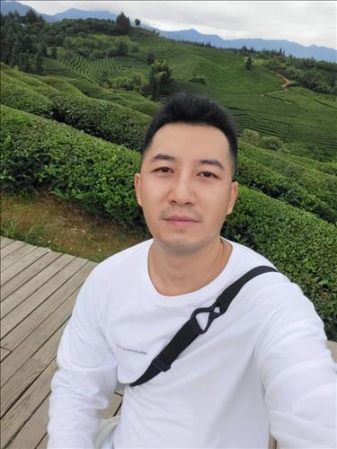 hẹn hò - Ngô Hùng-Male -Age:44 - Divorce-Hà Nội-Lover - Best dating website, dating with vietnamese person, finding girlfriend, boyfriend.