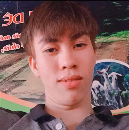 hẹn hò - Le Tuan-Male -Age:18 - Single-TP Hồ Chí Minh-Lover - Best dating website, dating with vietnamese person, finding girlfriend, boyfriend.