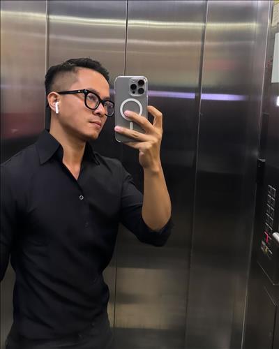 hẹn hò - Quang Hùng-Male -Age:43 - Alone-Hà Nội-Lover - Best dating website, dating with vietnamese person, finding girlfriend, boyfriend.