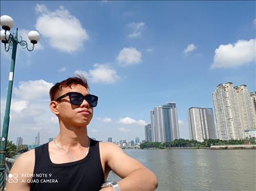 hẹn hò - Vương Nhất Sang-Male -Age:29 - Single-TP Hồ Chí Minh-Lover - Best dating website, dating with vietnamese person, finding girlfriend, boyfriend.