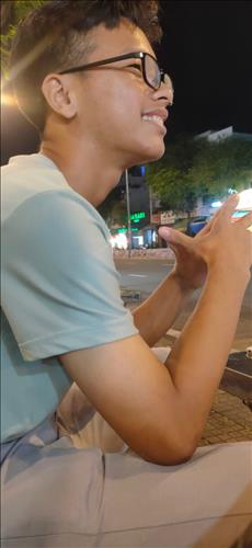 hẹn hò - trung -Male -Age:23 - Single-TP Hồ Chí Minh-Lover - Best dating website, dating with vietnamese person, finding girlfriend, boyfriend.