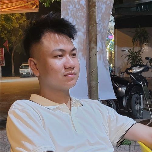 hẹn hò - Dũng Đinh Tiến-Male -Age:18 - Single-Hà Nội-Lover - Best dating website, dating with vietnamese person, finding girlfriend, boyfriend.