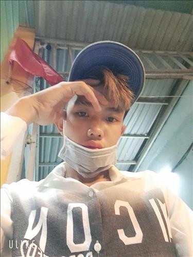 hẹn hò - Huy Hoàng-Male -Age:20 - Single-TP Hồ Chí Minh-Lover - Best dating website, dating with vietnamese person, finding girlfriend, boyfriend.