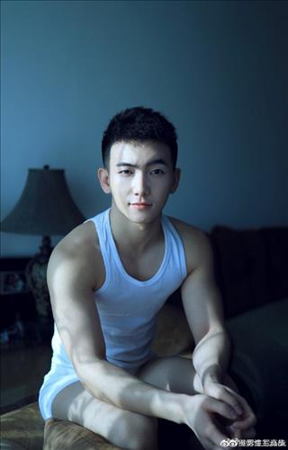hẹn hò - thanh nguyênz-Male -Age:18 - Single--Lover - Best dating website, dating with vietnamese person, finding girlfriend, boyfriend.