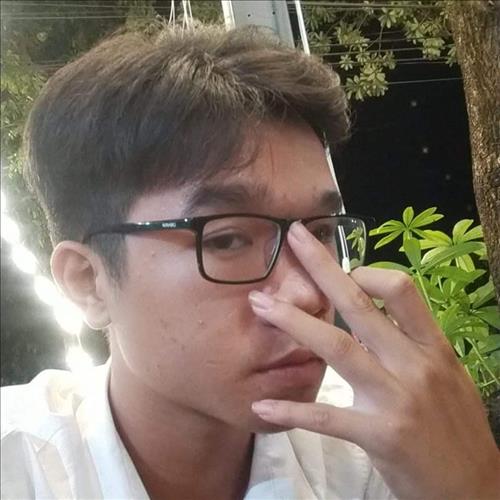 hẹn hò - Nguyễn Tuấn Kiệt-Male -Age:20 - Single-Bình Dương-Confidential Friend - Best dating website, dating with vietnamese person, finding girlfriend, boyfriend.