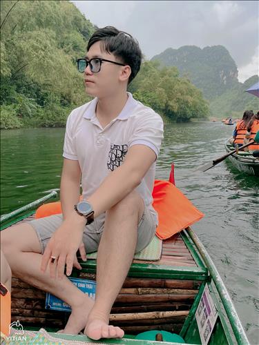 hẹn hò - Tùng Nguyễn-Male -Age:32 - Single-Thanh Hóa-Friend - Best dating website, dating with vietnamese person, finding girlfriend, boyfriend.