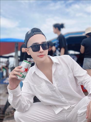 hẹn hò - Gia Khang -Male -Age:22 - Single-TP Hồ Chí Minh-Lover - Best dating website, dating with vietnamese person, finding girlfriend, boyfriend.