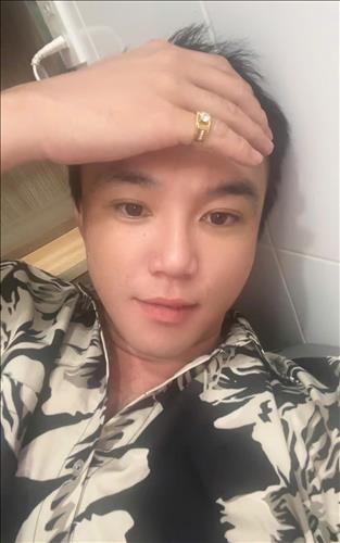 hẹn hò - Bin Quyen-Male -Age:18 - Single-TP Hồ Chí Minh-Lover - Best dating website, dating with vietnamese person, finding girlfriend, boyfriend.