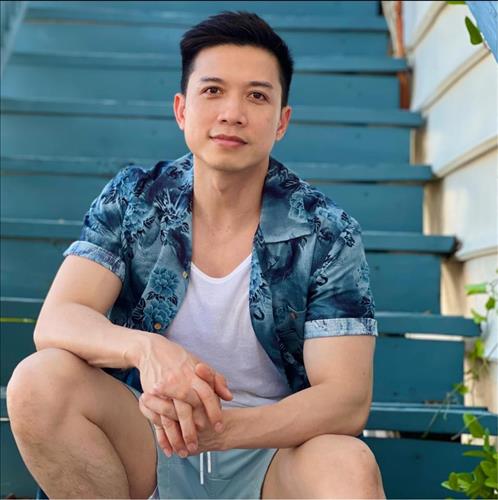 hẹn hò - Louis Nguyen -Male -Age:40 - Single--Lover - Best dating website, dating with vietnamese person, finding girlfriend, boyfriend.